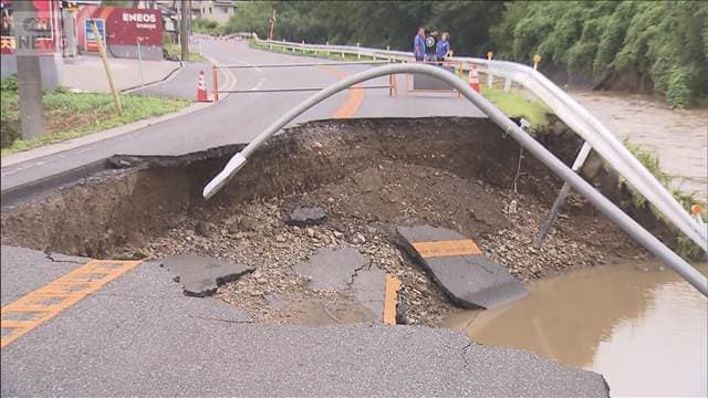 栃木で140棟浸水 倒壊住宅から心肺停止の女性 群馬も記録的大雨 復旧作業続く
