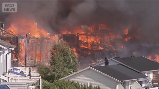 ノルウェー南部の住宅地で大規模火災 100軒以上焼失 数百人避難 森林にも延焼
