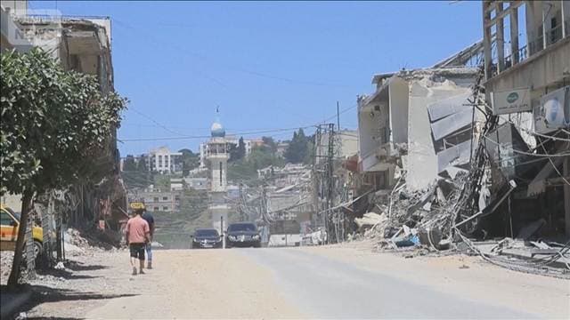 レバノン南部で2人死亡 イスラエルはテロリストと主張もヒズボラは民間人だったと反論