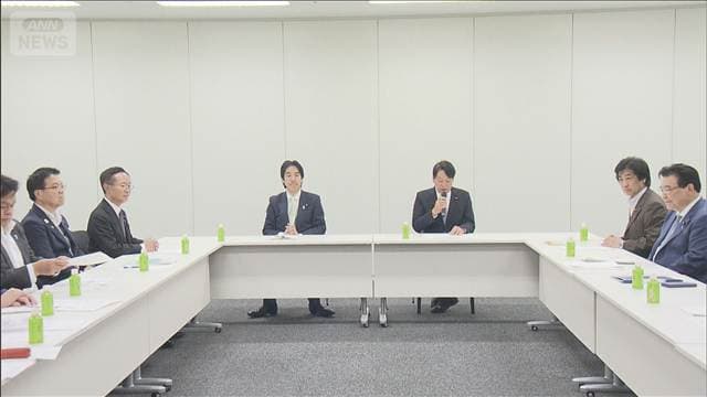 国民会議初めて「財源」示す　月内とりまとめ困難か　具体性乏しいと野党猛反発