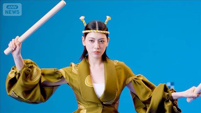 三吉彩花「怖すぎて泣きながら…」、絶叫体験に今こそ挑戦したい＜芸能動画＞