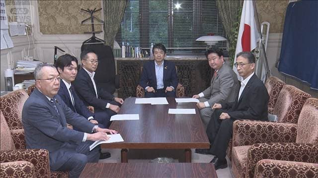 会期延長中に自民幹部ら海外渡航　野党が抗議「職場放棄だ」