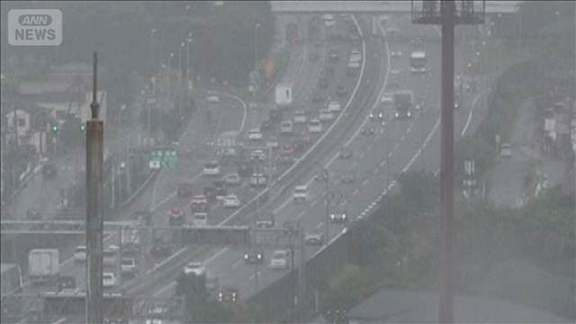 お盆の道路渋滞 下りがピーク　上りはあさって15日夕方