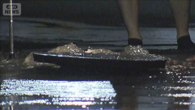 東京23区などで震度5弱 18人がけが 道路に水あふれる 運転見合わせのJR各線は順次再開