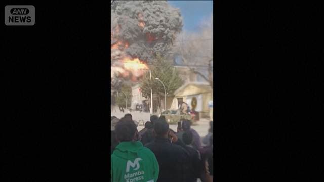 ボリビア　軍施設の花火貯蔵庫で爆発　2人死亡14人不明　再爆発の恐れで警告も