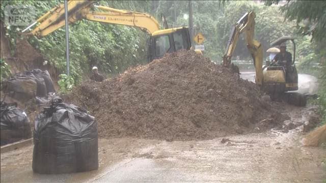 千葉・八千代市で土砂崩れ　医療機関に続く市道が通行止めに