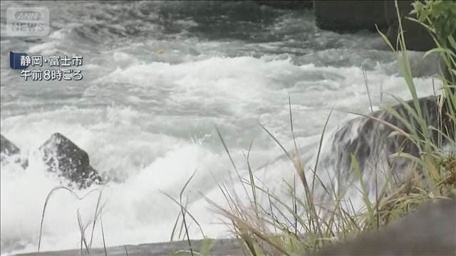 釣りの男性 高波にさらわれる　救助され軽傷　静岡・富士市
