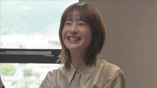 【松本若菜】ホテルに着いたら即大浴場！快適旅のマイルール＜芸能動画＞