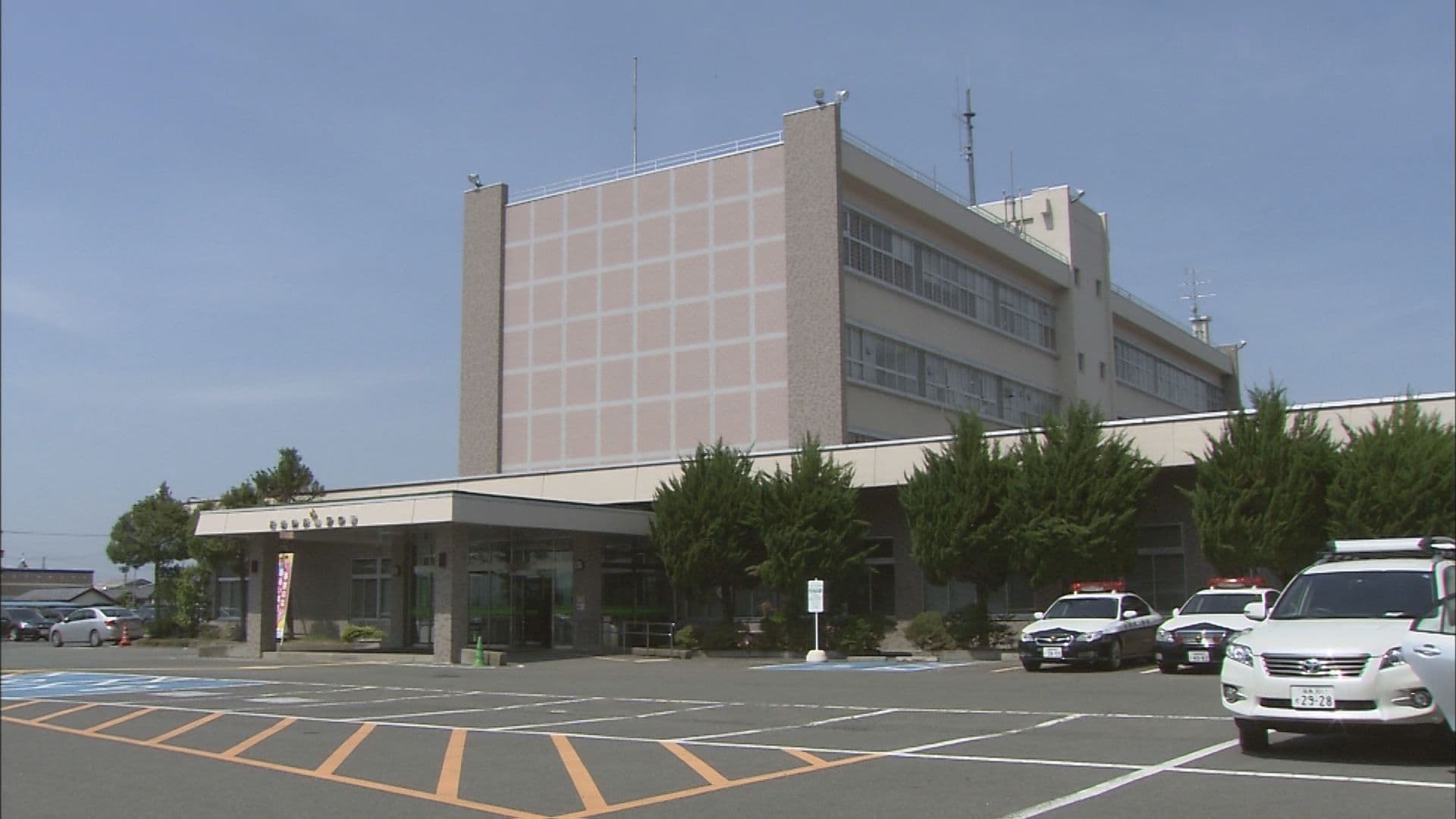 郡山市殺人事件　被疑者使用の車で殺害・遺体運んだか