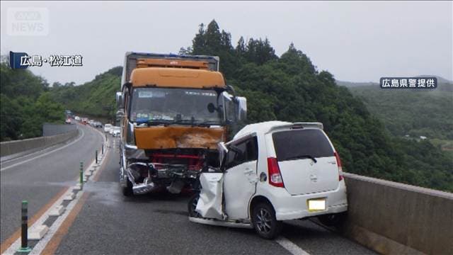 大型トラックと正面衝突 軽自動車運転の60代女性死亡