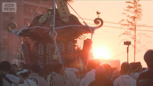 湘南に夏を告げる「浜降祭」 朝焼けに38基の神輿が練り歩く 神奈川・茅ケ崎市