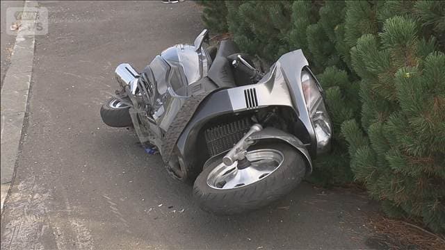バイクの男性 意識不明の重体 交差点で車と衝突 北海道 小樽市
