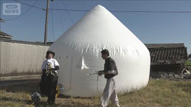 熊本地震 氷川町「すぐできて住める」 インスタントハウス設置