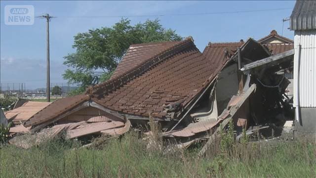 熊本地震5日目 新たに1人心肺停止で発見 36人死亡 約9000人避難 7万戸以上断水