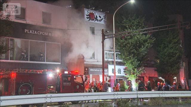 3階建てビルで火事 高齢女性死亡 2人けが 東京・大田区