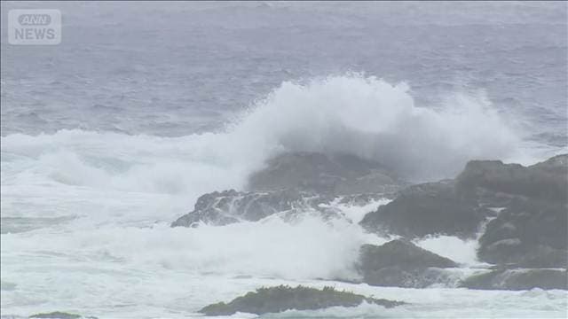 台風15号 異例のルートで午後に関東上陸か 瞬間20m超の強風も