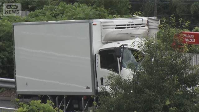 トラック同士の事故で1人死亡 路肩の停止車両に衝突 栃木・北関東道