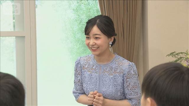 佳子さま「豆記者」と懇談 沖縄の小中学生35人と面会