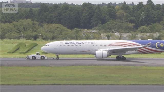 「エンジンから黒煙」離陸直前の航空機 成田空港