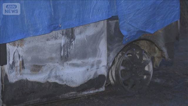 河川敷で軽自動車が全焼 車内から年齢・性別不明の遺体 埼玉・八潮市