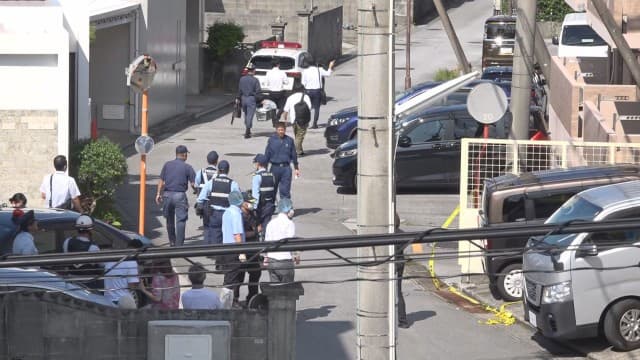 「首から出血」沖縄・宜野湾市のアパートで若い女性が刺され死亡 殺人事件で捜査