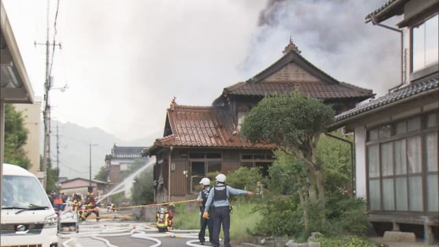 鳥取市の2階建ての空き家で火事 1人死亡 家を訪問の男性と連絡取れず