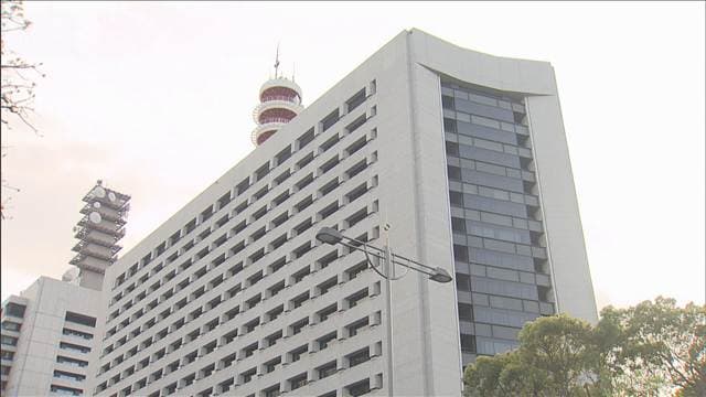 貴金属店に侵入し金庫盗んだか 3人逮捕 背景に住吉会系か 東京・新宿区