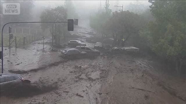 南米チリで土石流 6人けが 首都サンティアゴで1万2000世帯が停電