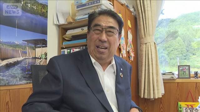 キノコ採りから戻らず…山中で発見 長野・小海町長死亡 体にかすり傷