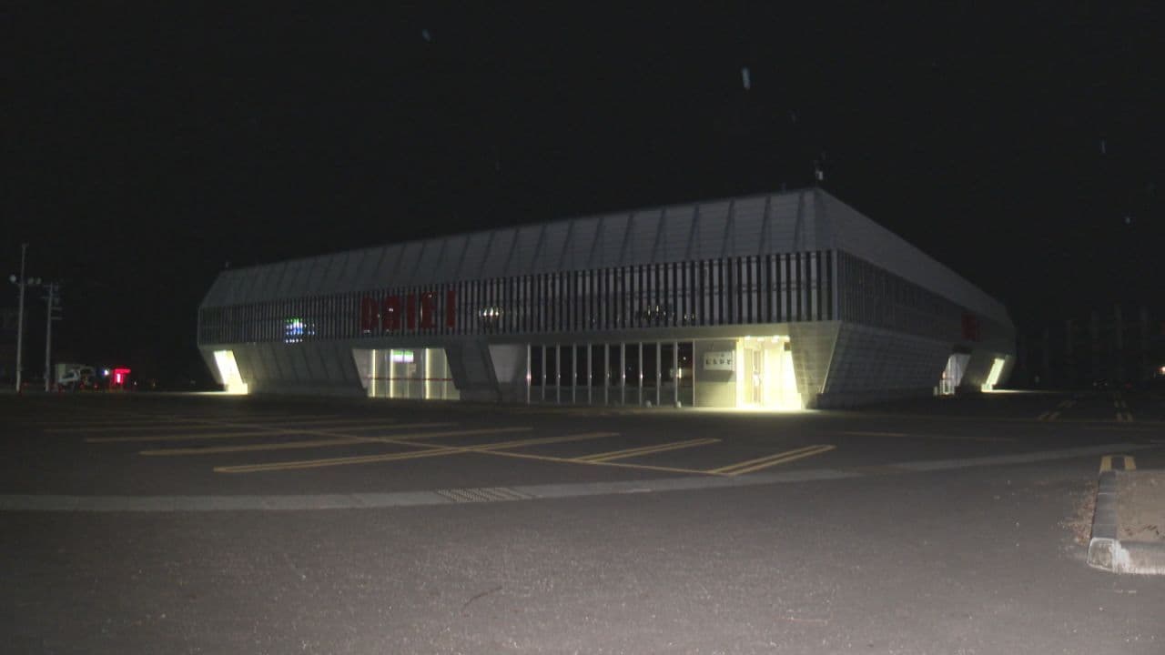 【速報】会津若松のパチンコ店立てこもり 32歳男を建造物侵入と監禁の疑いで逮捕