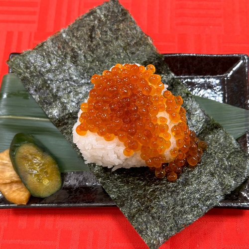 至高の塩むすび